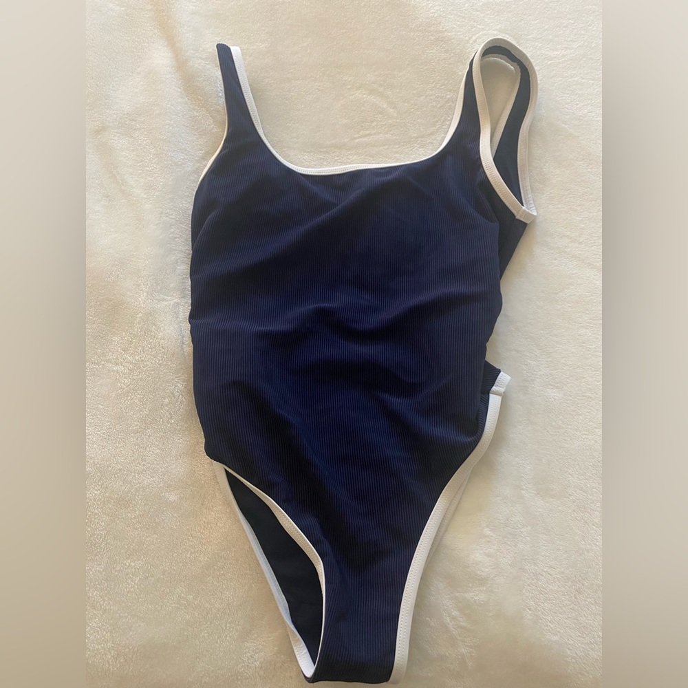 Lain Snow Navy One-Piece